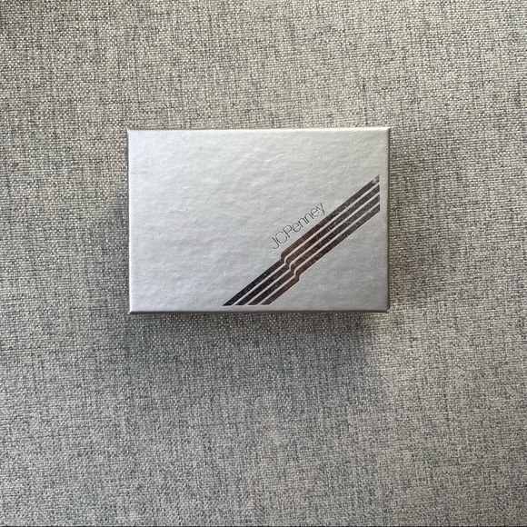 Black and Silver Cuff Links - Picture 8 of 9